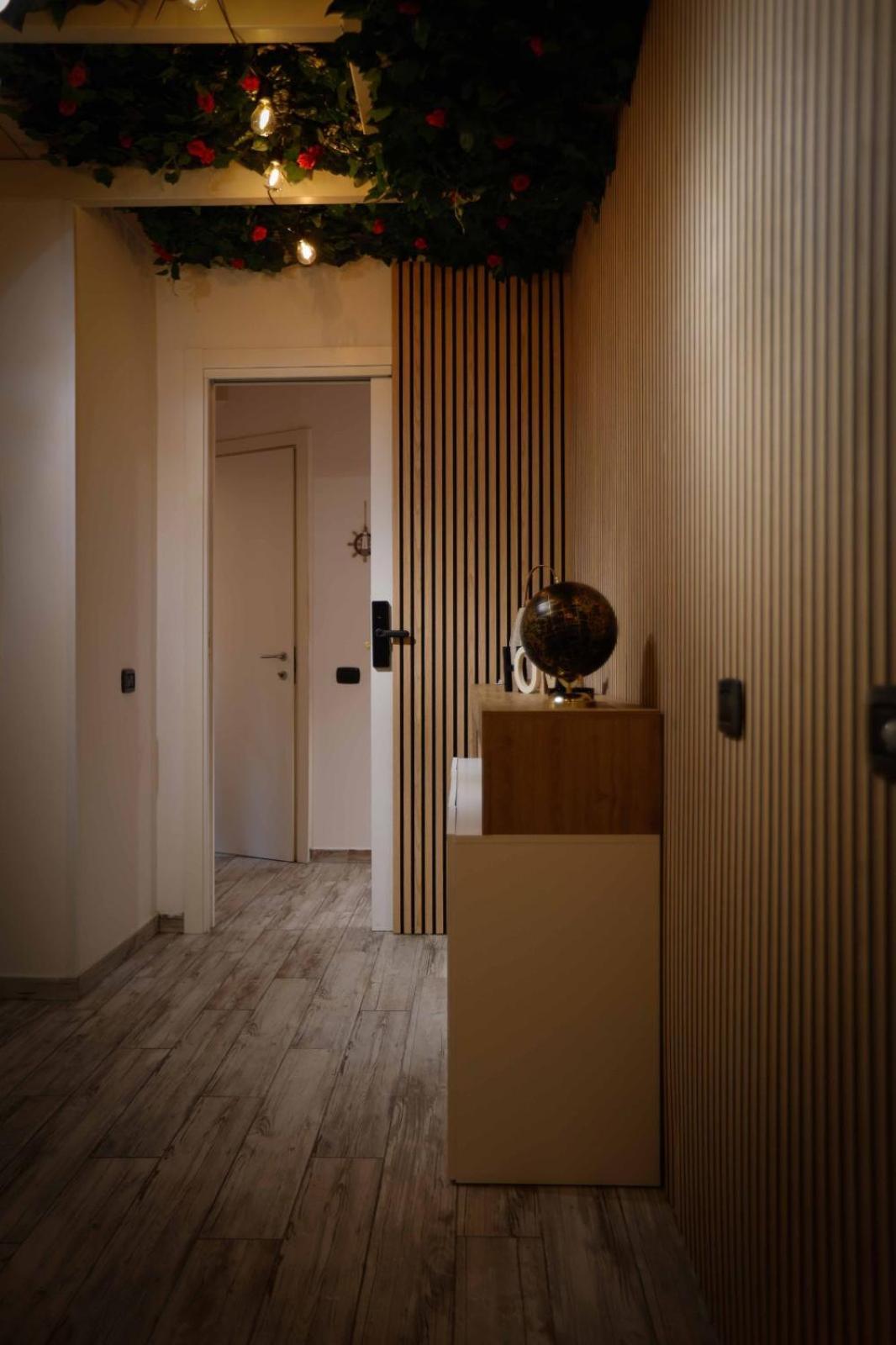 Stay In The Heart Of Salerno - Near The Duomo "La Finestra Sul Borgo" 외부 사진